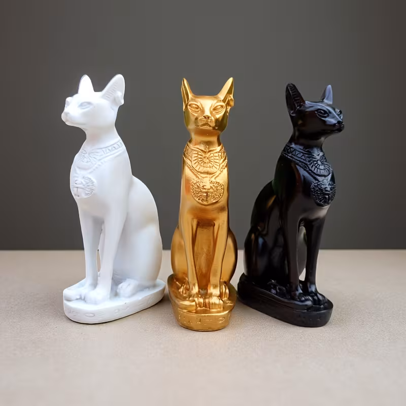 Batest Statue - Figurine